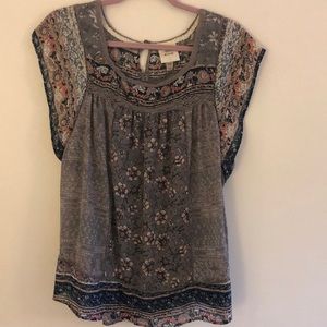 Knox Rose semi sheer cap sleeves floral top
